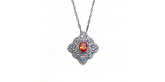 10pc Stunning Crystal Filled Flower Shaped Pendant with Red Centre Stone|GCC229 UK SELLER