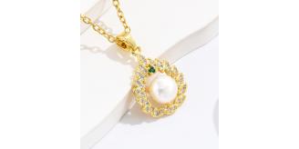 10pcs Leaf Shaped Round Pearl Crystal Gold Tone Pendant Necklace|GCJ341|UK SELLER