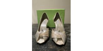 Evening women's shoes/heels