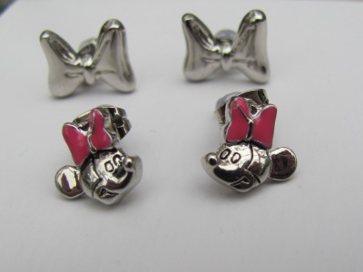 40 Pairs of Genuine Disney Minnie mouse Earrings 