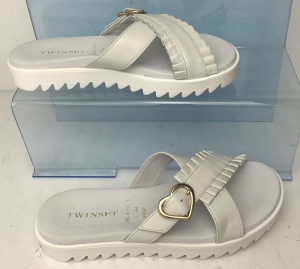 One Off Joblot of 4 Twinset Milano Girls White Leather Heart Sandals with Pleat
