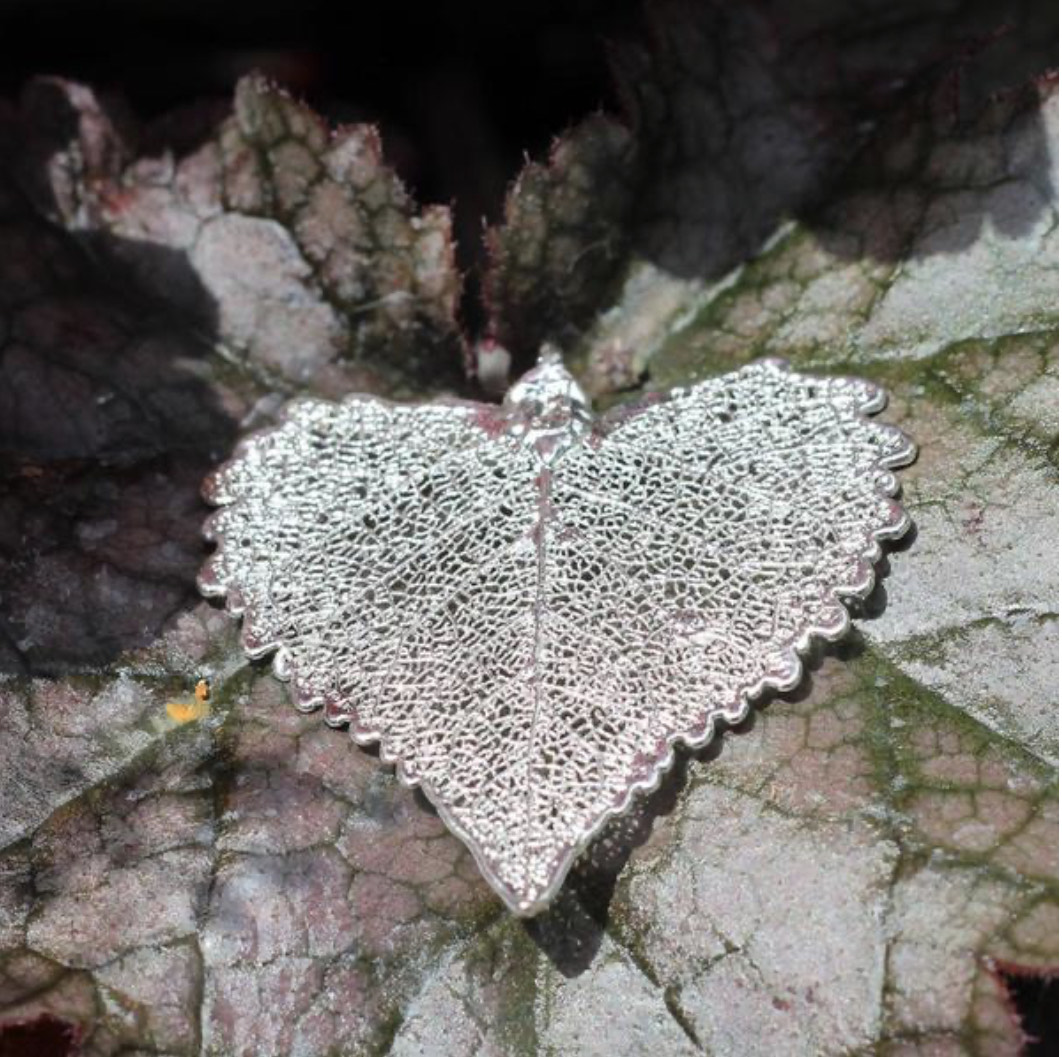Cottonwood Silver Plate Real Leaf Pendant - Large