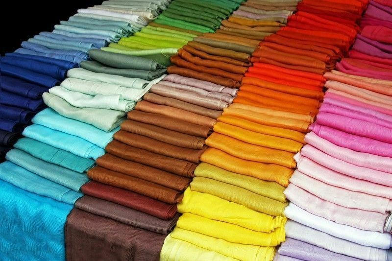 PLAIN VISCOSE PASHMINA 480 PCS WITH 35 COLORS