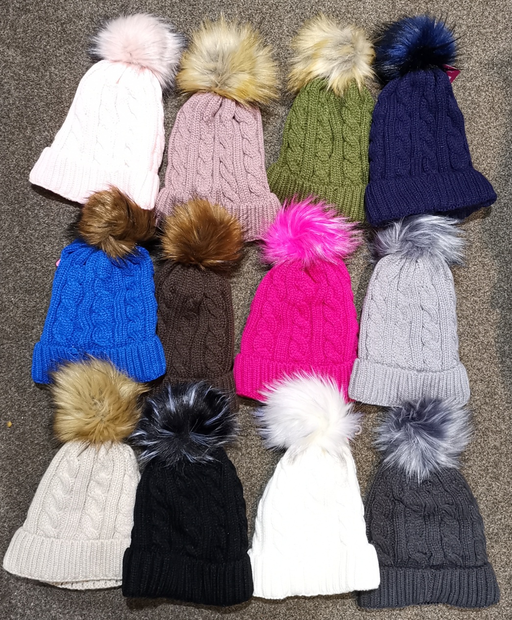 High Quality Women GIrls Cable Knitted Faux Fur Pom Pom Hat Bubble Hat Fleece Lined Winter Warmer -BOX OF 120PCS