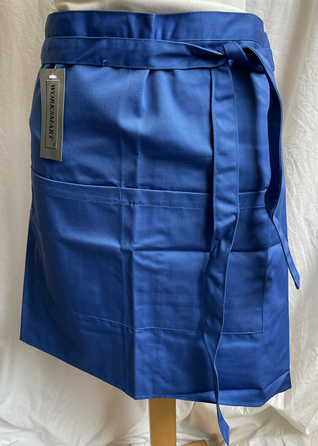 Lot of 34 x 'Worksmart' Short Aprons 3 Colours, One Size with pocket
