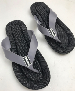 Wholesale Joblot of 30  Mens Black & Grey Uanmi Summer Flip Flops Sizes 41-45