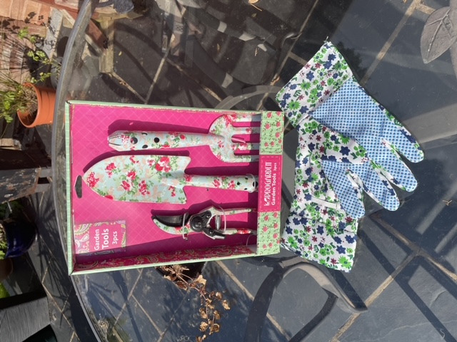 Floral Garden Tool Four Piece Set