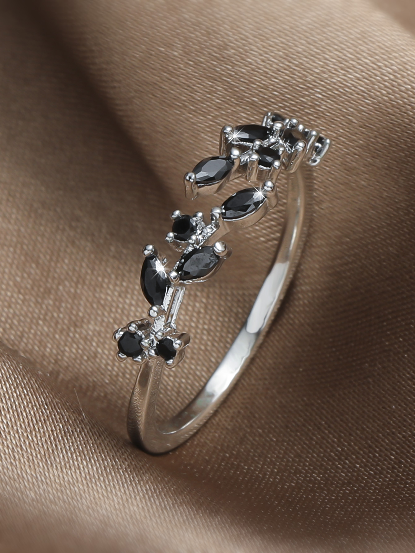 10 pcs - Leaf Black Zircon Crystal Wrap Open Ring Adjustable|GCJ377|UK SELLER