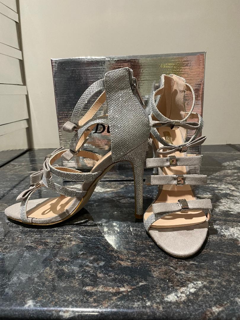 Women's evening shoes/heels