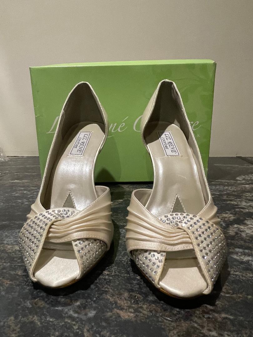 Evening women's shoes/heels