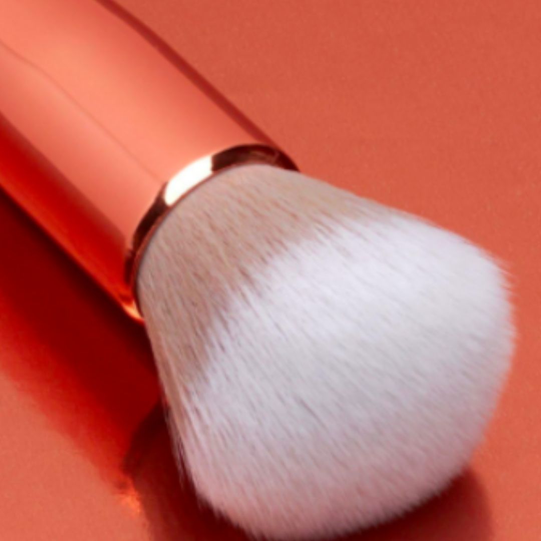 Boohoo Blusher Brush Makeup Cosmetic Brush Powder Bronzer