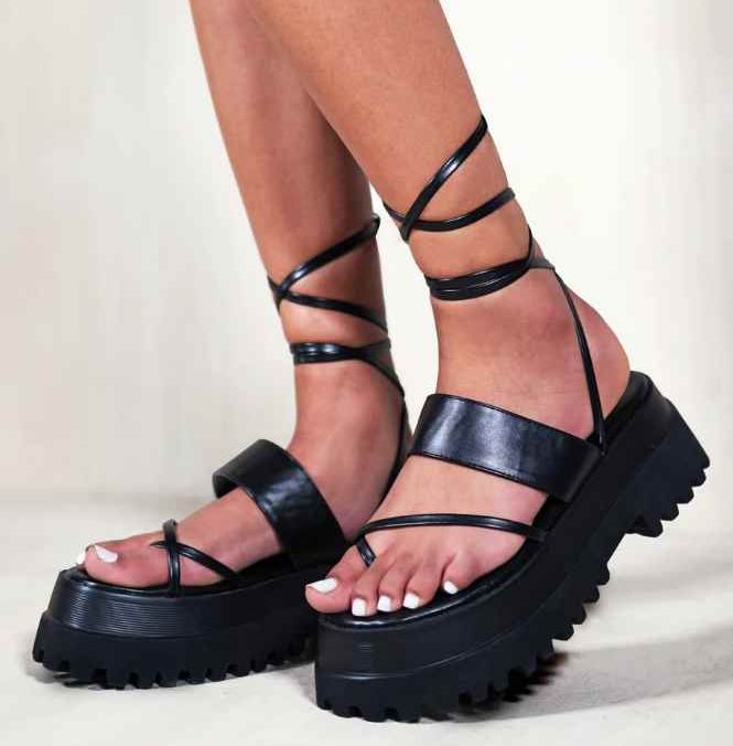 Wholesale Joblot of 12 pairs Ladies No Doubt Black PU Chunky Sandal