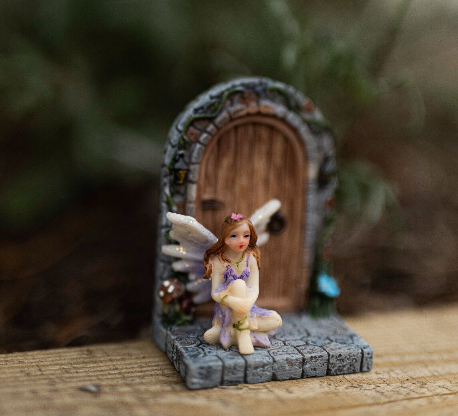 Mini Purple Fairy Door Garden Ornament x 24