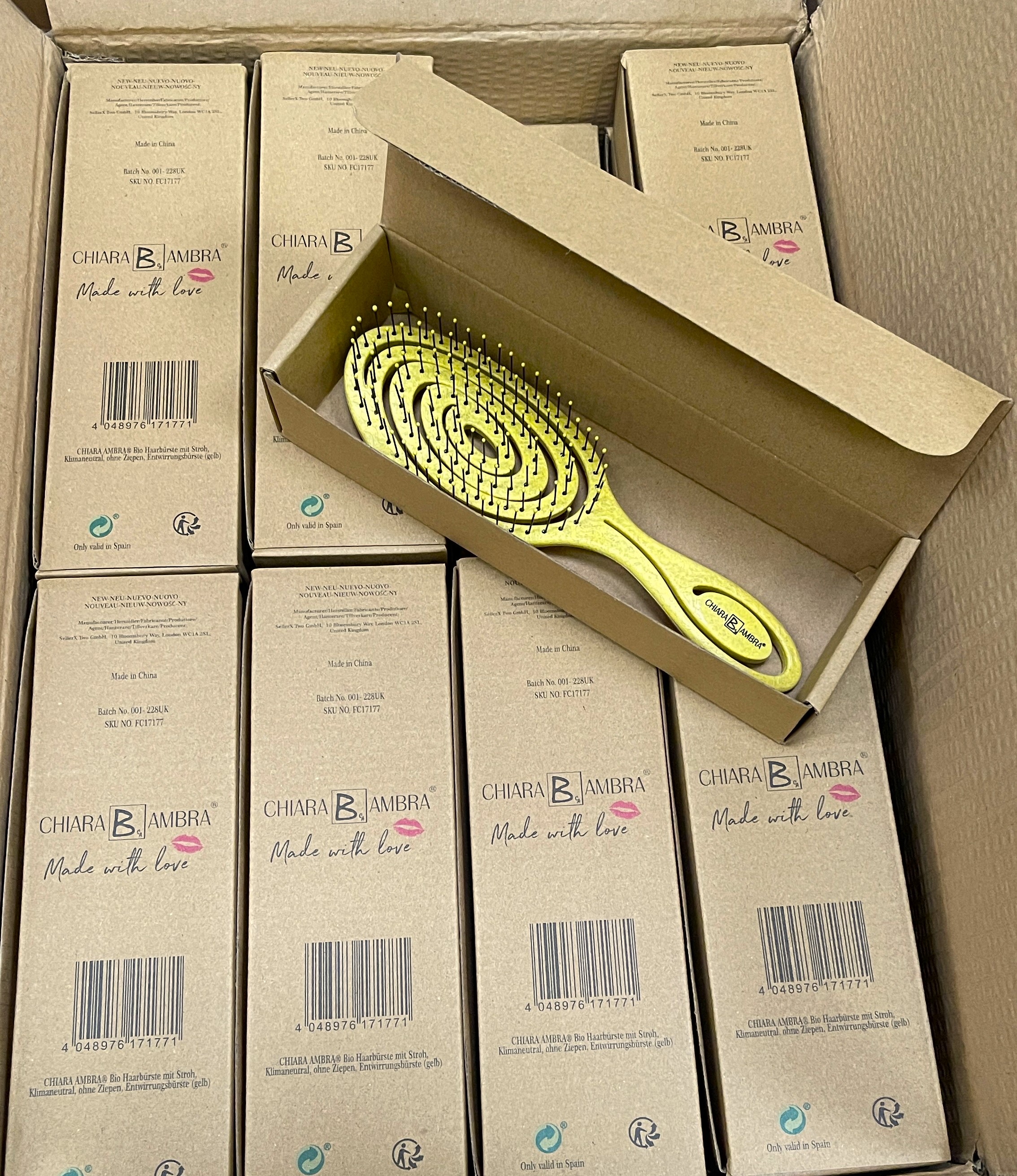 Wholesale lot 40 x CHIARA AMBRA Detangling Hair Brush Vegan and Bio Friendly in Yellow