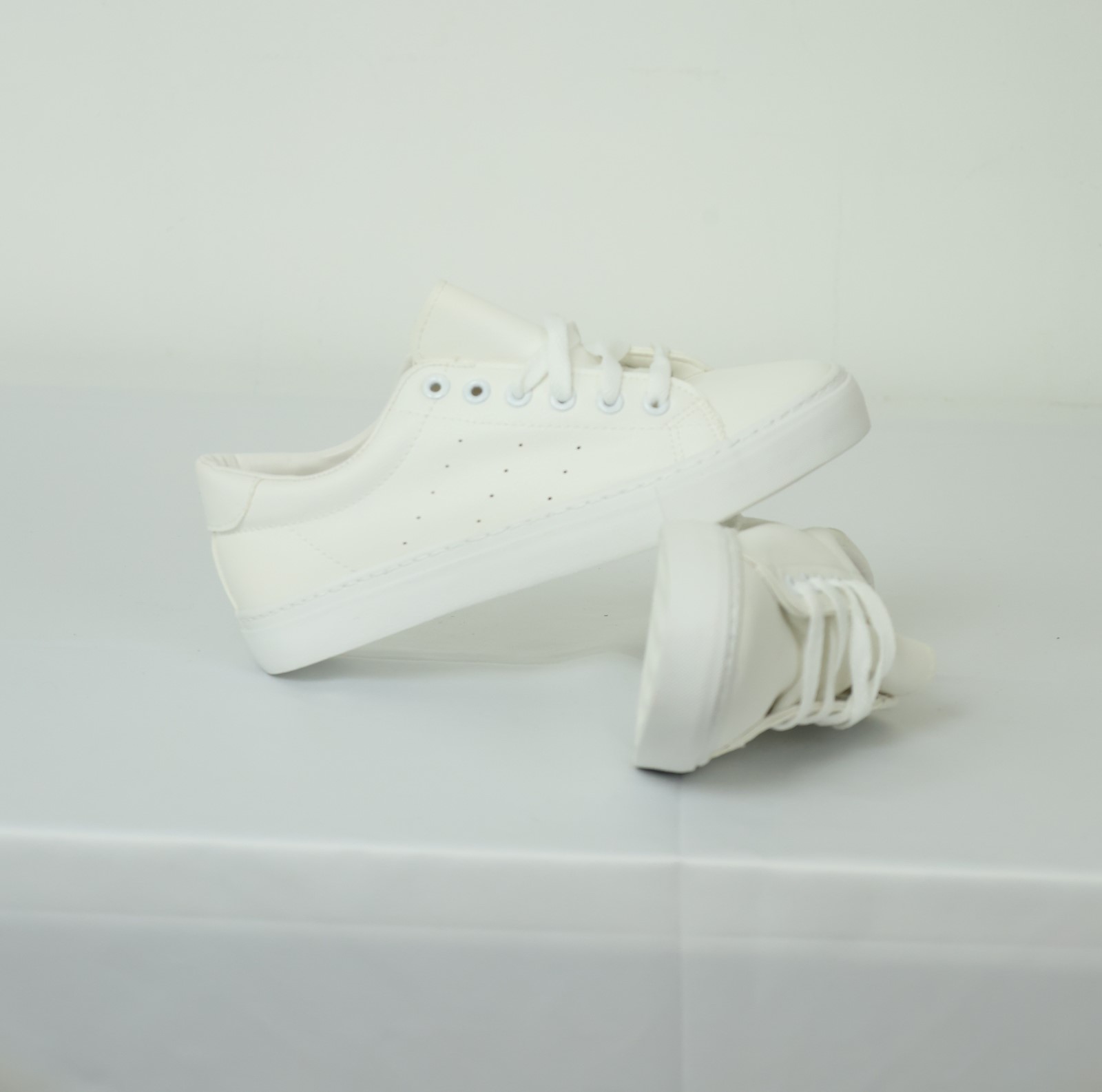 Women's White Casual Trendy Lace Up Trainers 