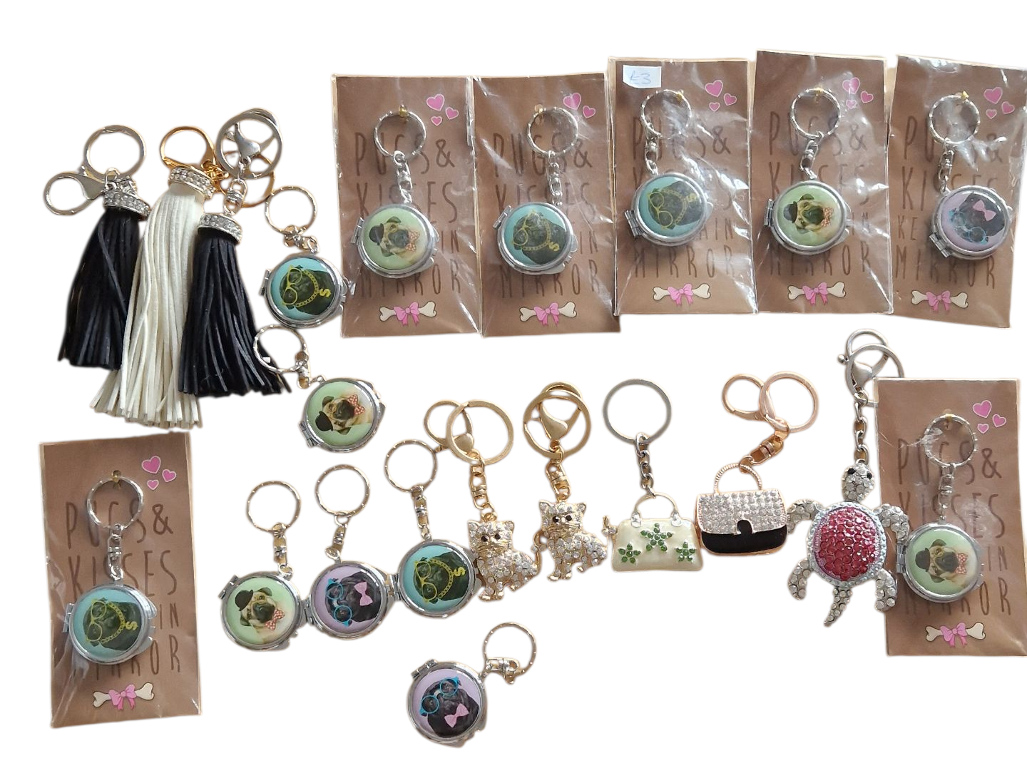 Joblot of keyrings and brooches