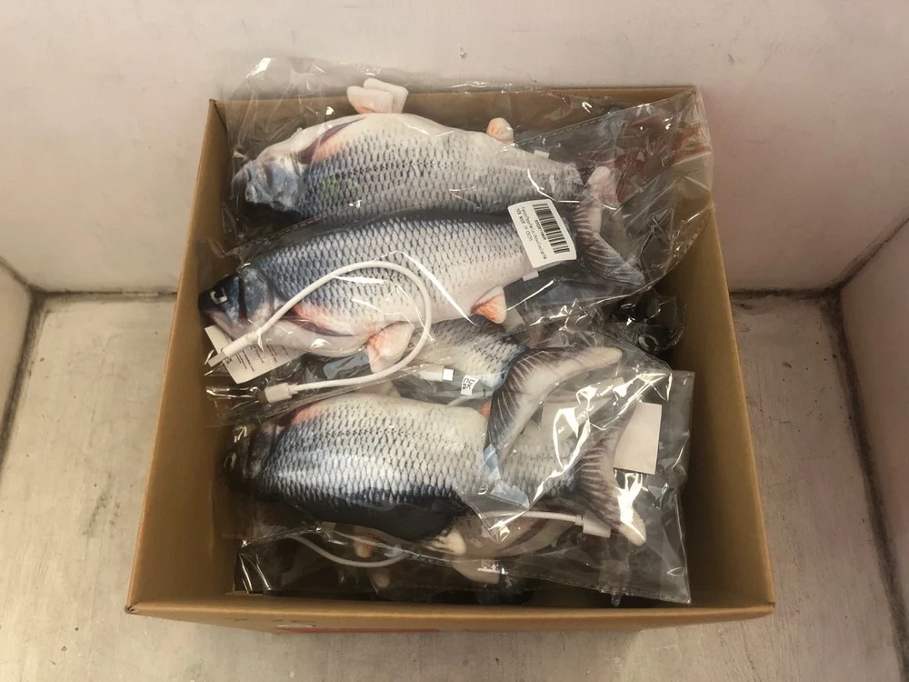 20 X FLOPPY FISH CAT TOY TOTAL ORIGINAL RRP £179