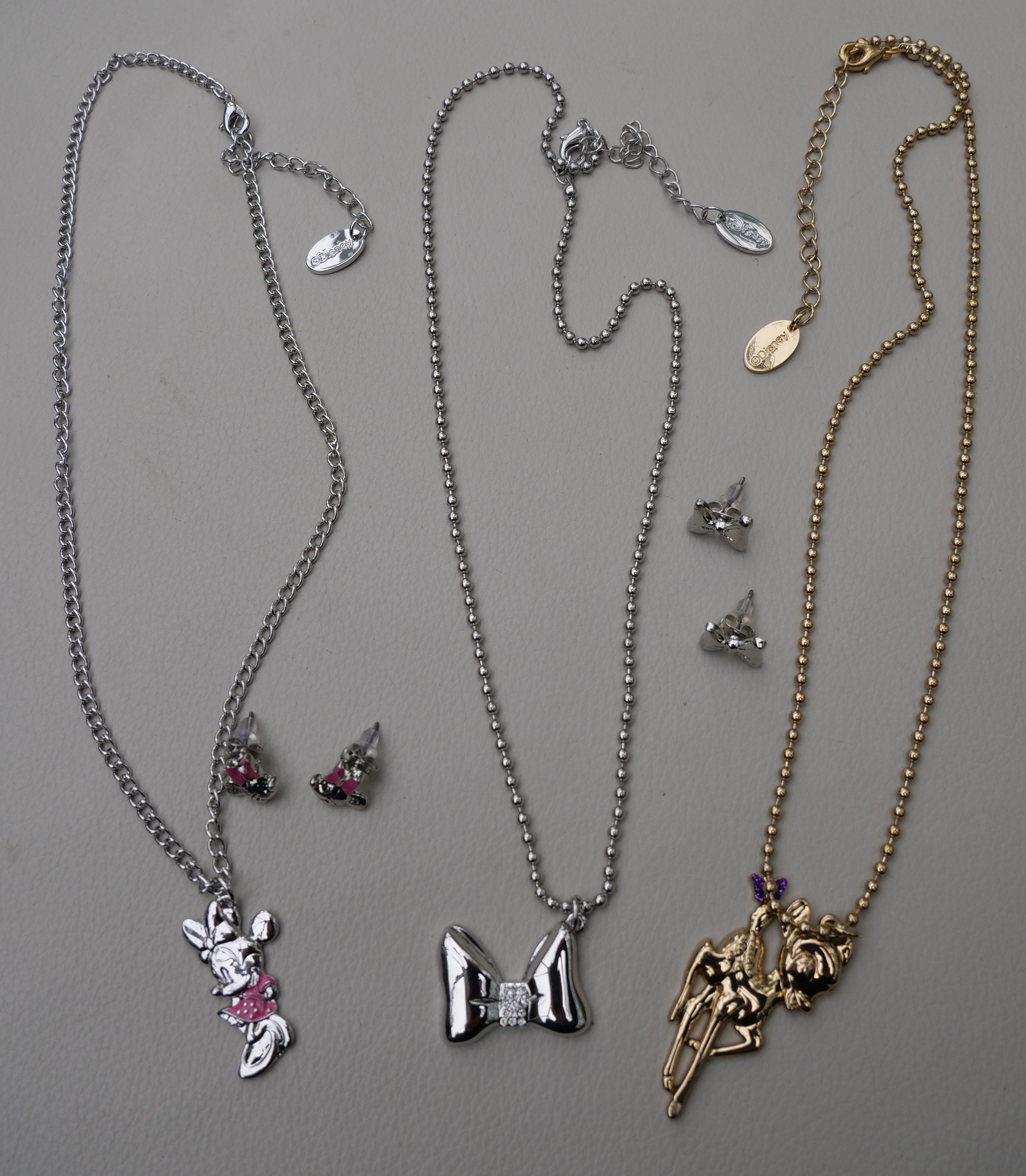 100 Items of Genuine Disney Jewellery Pendants / Earrings RRP £1715.02