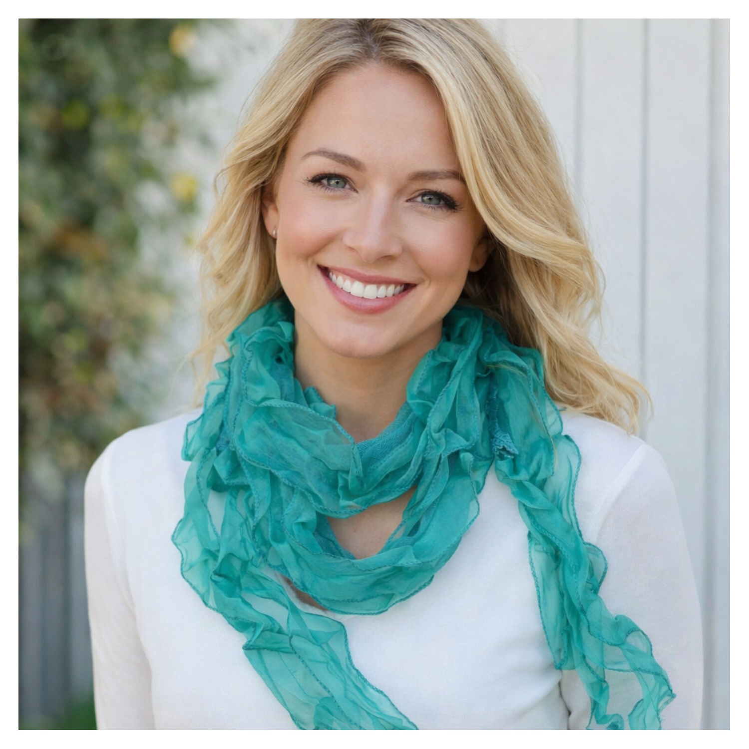 100 pcs  Mix Colours Ladies Fashion Lace neck scarf 
