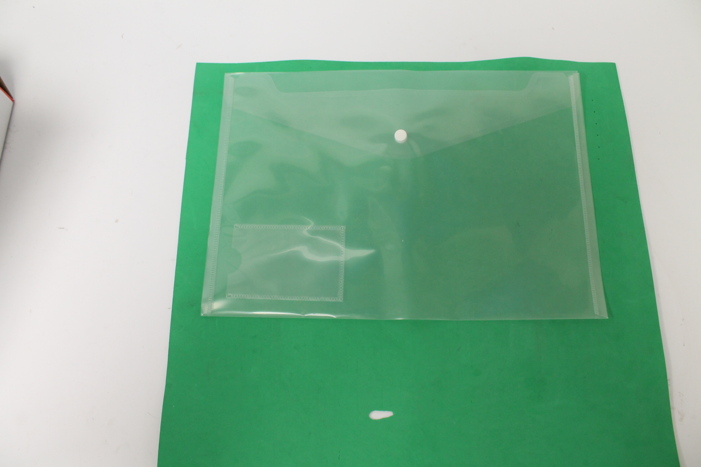Clear filing Popper Wallets in packs of 5 A4 size