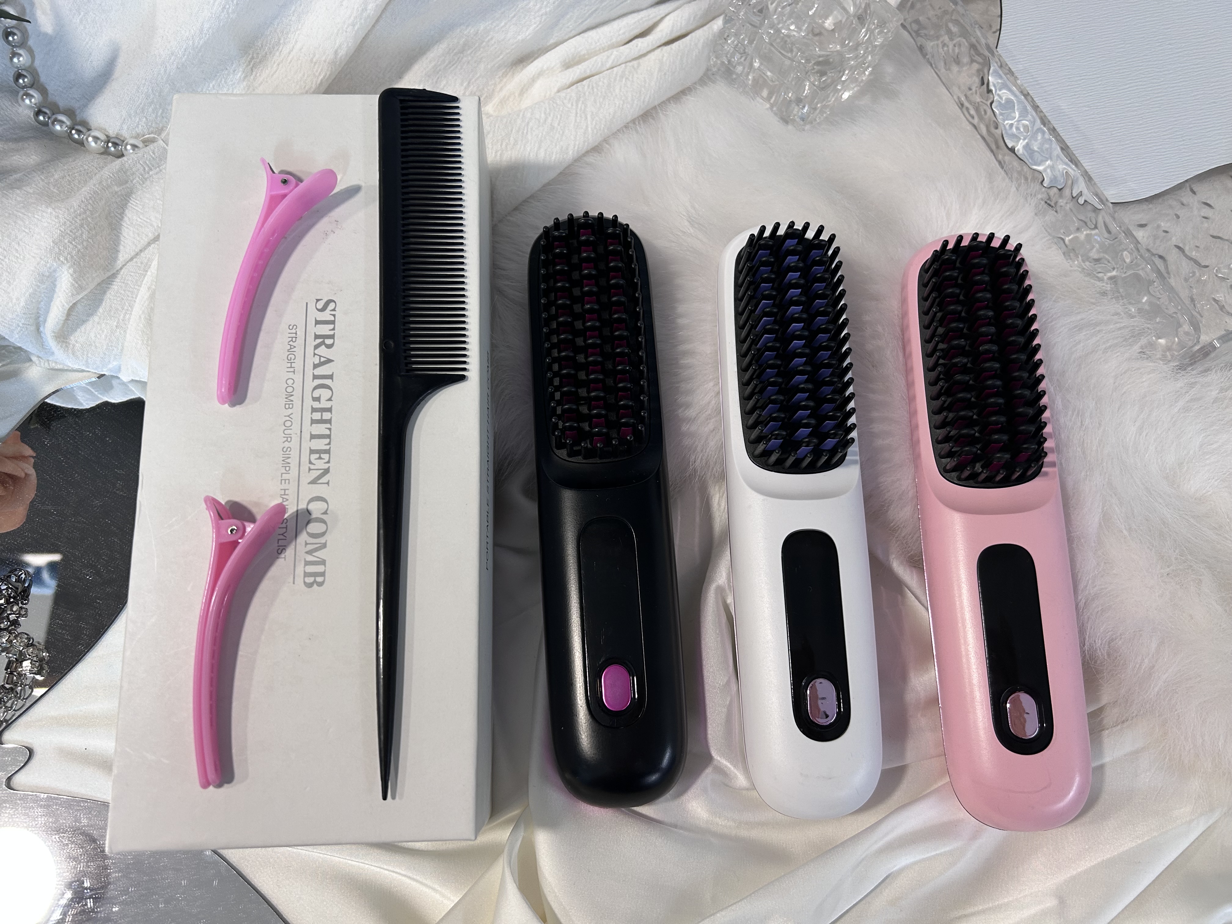 250x Electric Hair Straightening Brush Combs – 100 Black / 100 Pink / 50 White, New Boxed