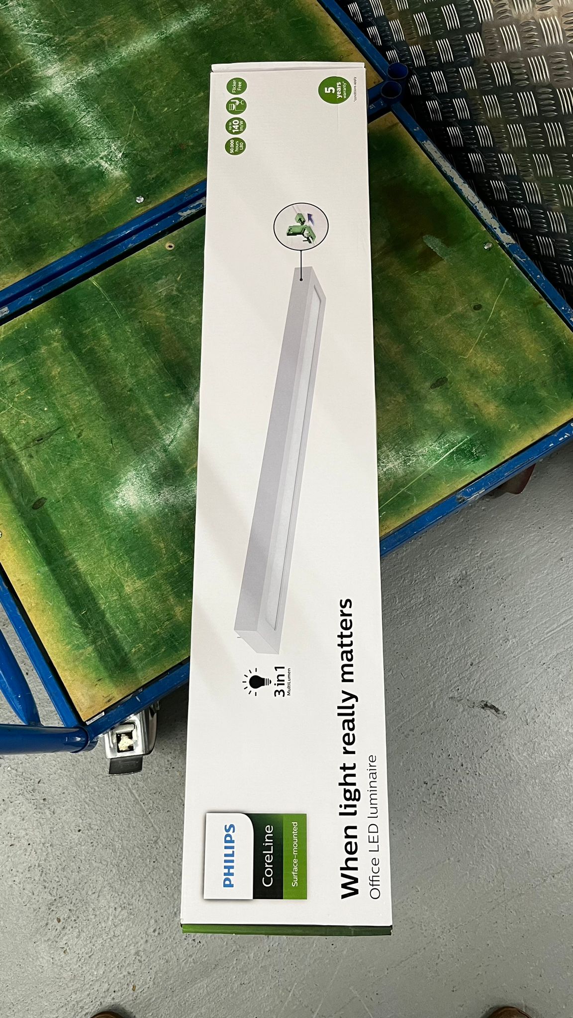 PHILIPS COMMERCIAL LED LIGHTING 