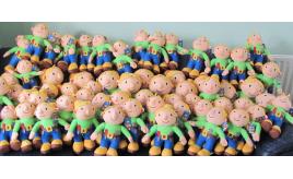 32 x Bob the builder `Wendy' Collectable soft toys in two sizes