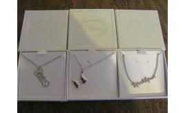 30 x Genuine Disney Minnie mouse elegant pendants. Boxed and etched