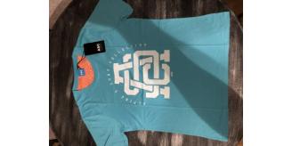 Brand new 870 T-Shirts 120 Hoddies and sweaters