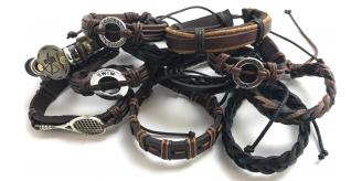 Wholesale Joblot Of 20 Mixed Mens Leather Bracelets In Mixed Designs