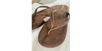 Mens Leather Suede Flip flops Brown (or Blue) Sizes UK7-12 (box of 12)