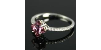 Rings - Quatrefoil amethyst-crystal, clear CZ rings - size Large - Joblot 20