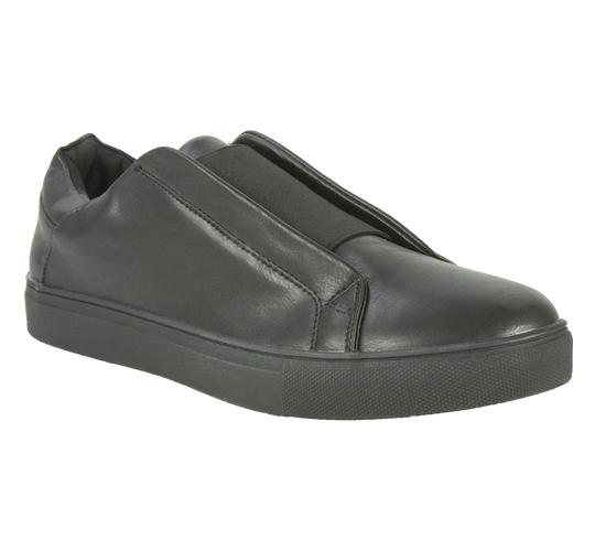 Ascot Mens Style Carter, Slip On Cup Sole Trainer in Black