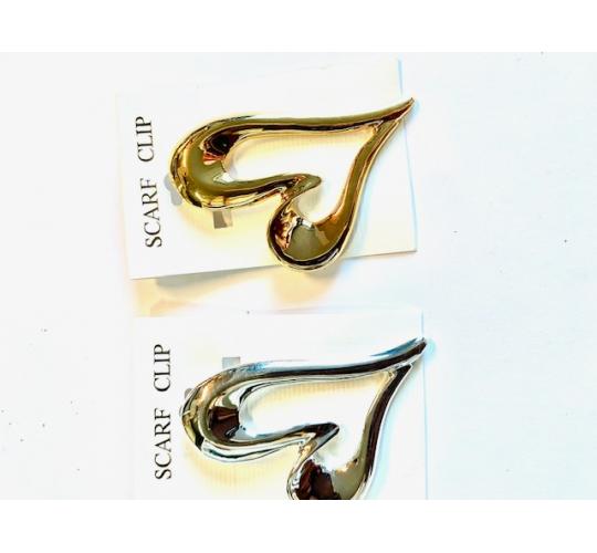 GOLD AND SILVER TONE HEART BROOCHES / SCARF CLIP