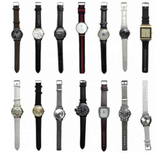 Wholesale Joblot Of 25 Mixed Style Fashion Watches