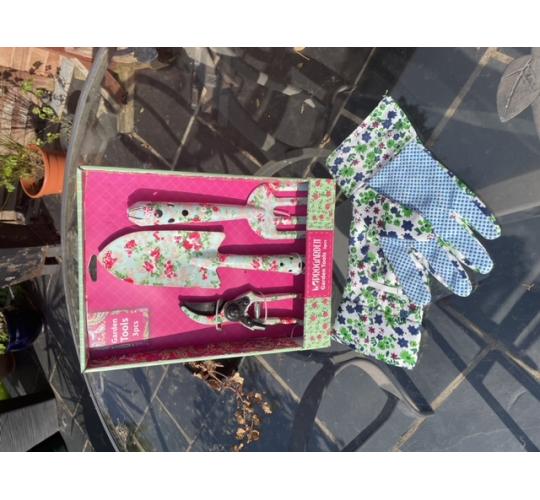 Floral Garden Tool Four Piece Set