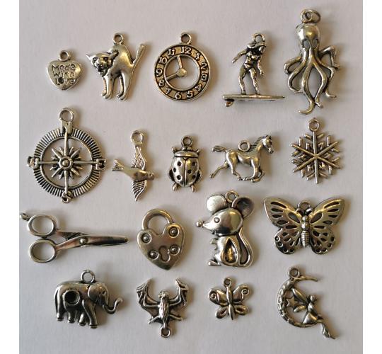 Wholesale Joblot of 100 Metal Jewellery Making Necklace Pendants & Bracelet Charms