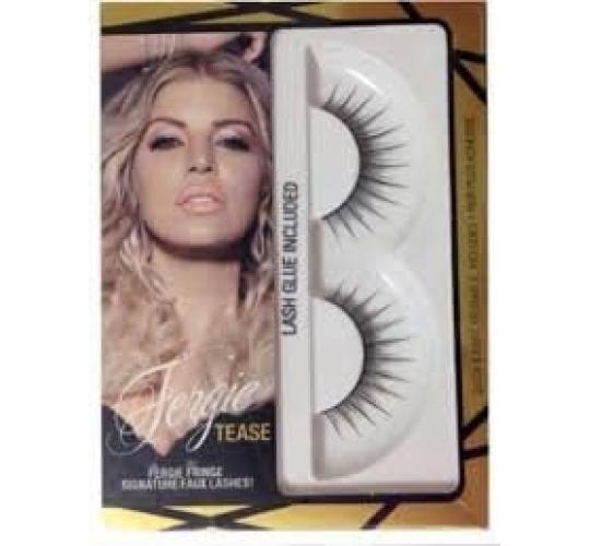 Wet n Wild Fergie Fringe Signature Faux Eye Lashes (“LASH GLUE INCLUDED - MIGHT NOT BE WORKING)”
