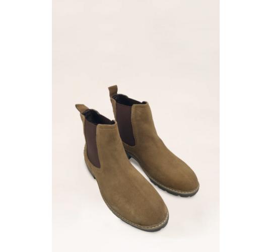 Bulk boots on sale