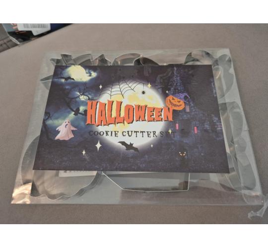 20 x 8 Piece Halloween Cookie Cutters (Metal Moulds) 