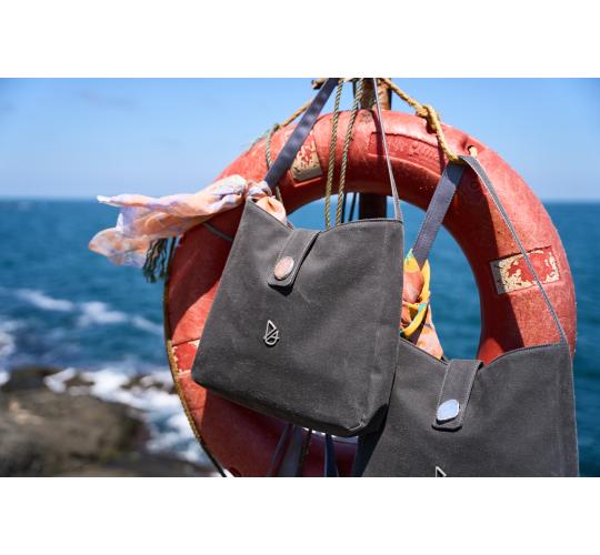 20 X Designer Handcrafted Canvas-Cotton Shoulder Bags with Natural Stone Detail (Coral and Pink Quartz)