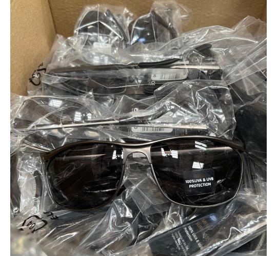25 Pairs Men's Sunglasses Black Metal Frames and Arms (Ex-chain Store) 052J 