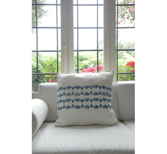 Muthalalat Cushion Cover - Studio Kunukku