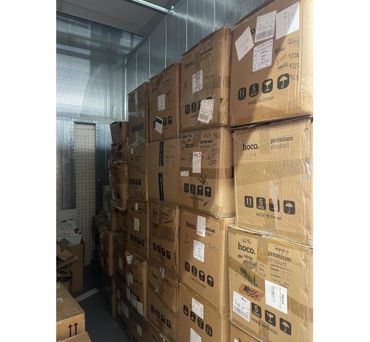 Warehouse Clearance Mobile Accessories with Display Shelves, 4024 items Hoco Brand