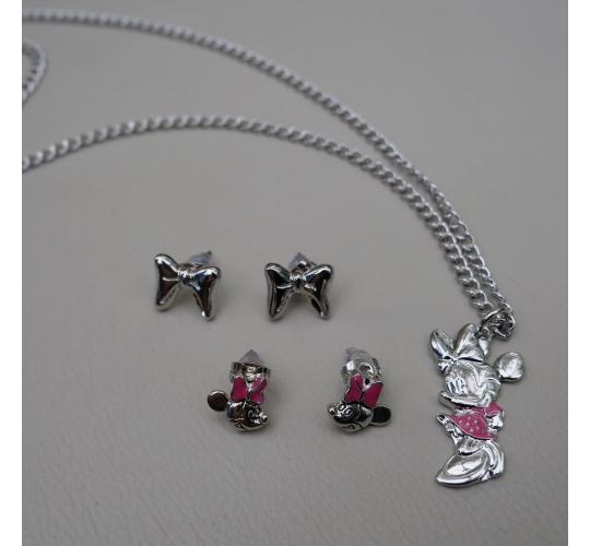 100 Items of genuine Disney Jewellery Pendants and earrings RRP £1799