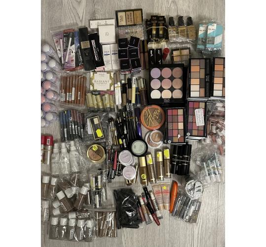 Branded make up job lot