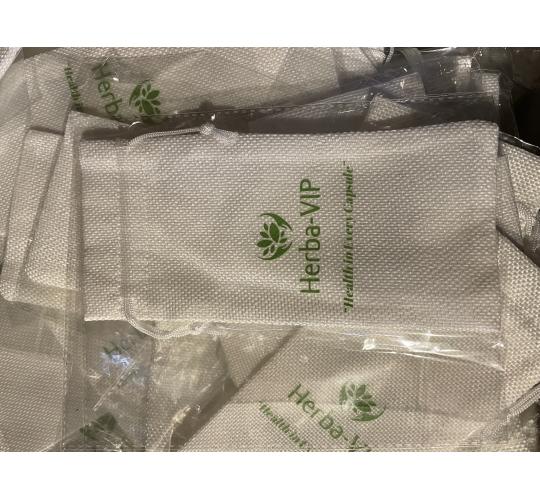 Wholesale lot of 100 Branded burlap bags 9x20cm, brand new job lot