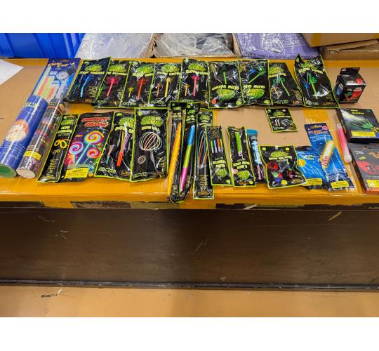14,000 Glow in the Dark Products, Novelty Toy Items