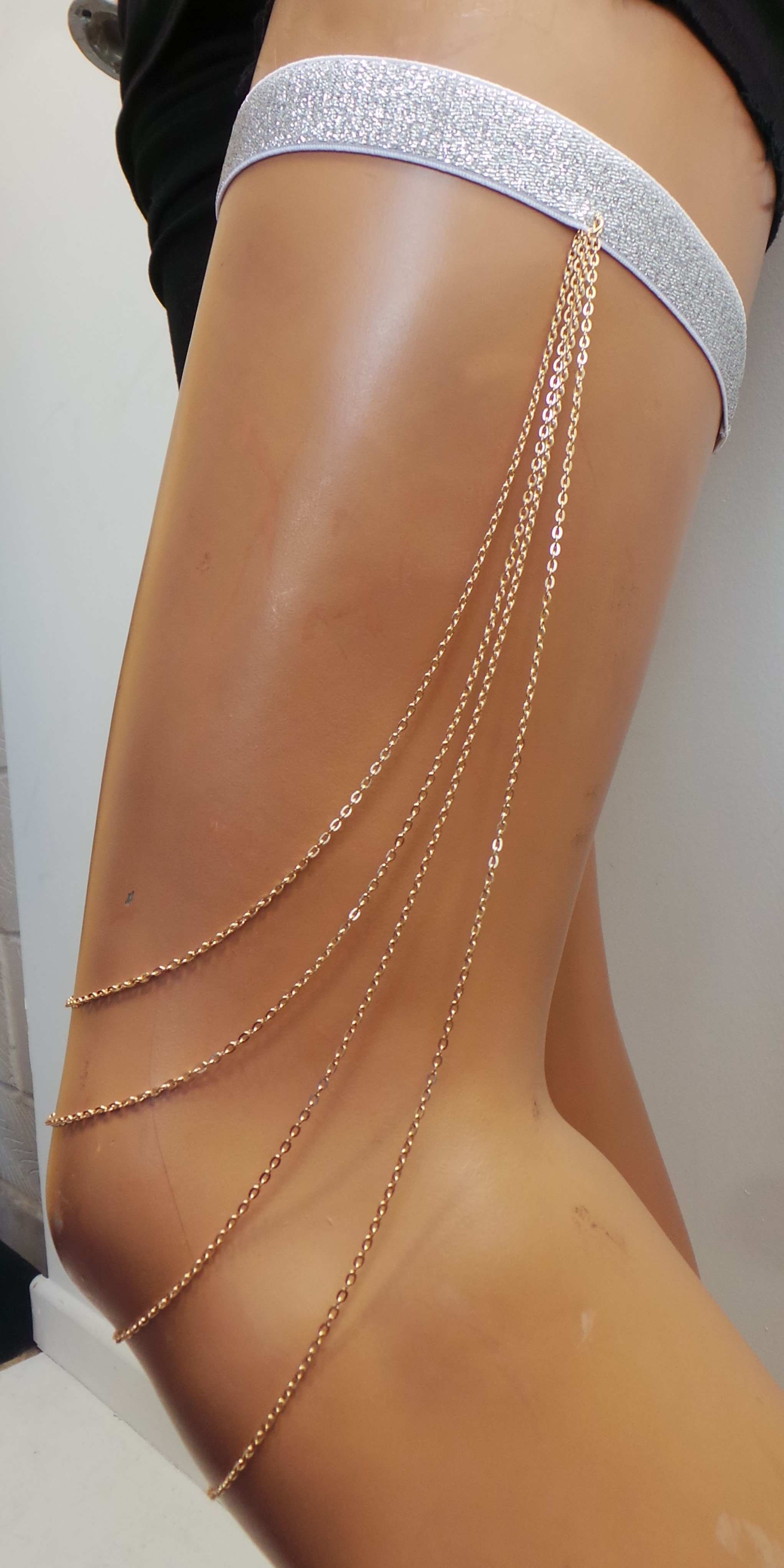 One Off Joblot of 27 Ladies Designsix Exclusive Long Leg Chains Gold